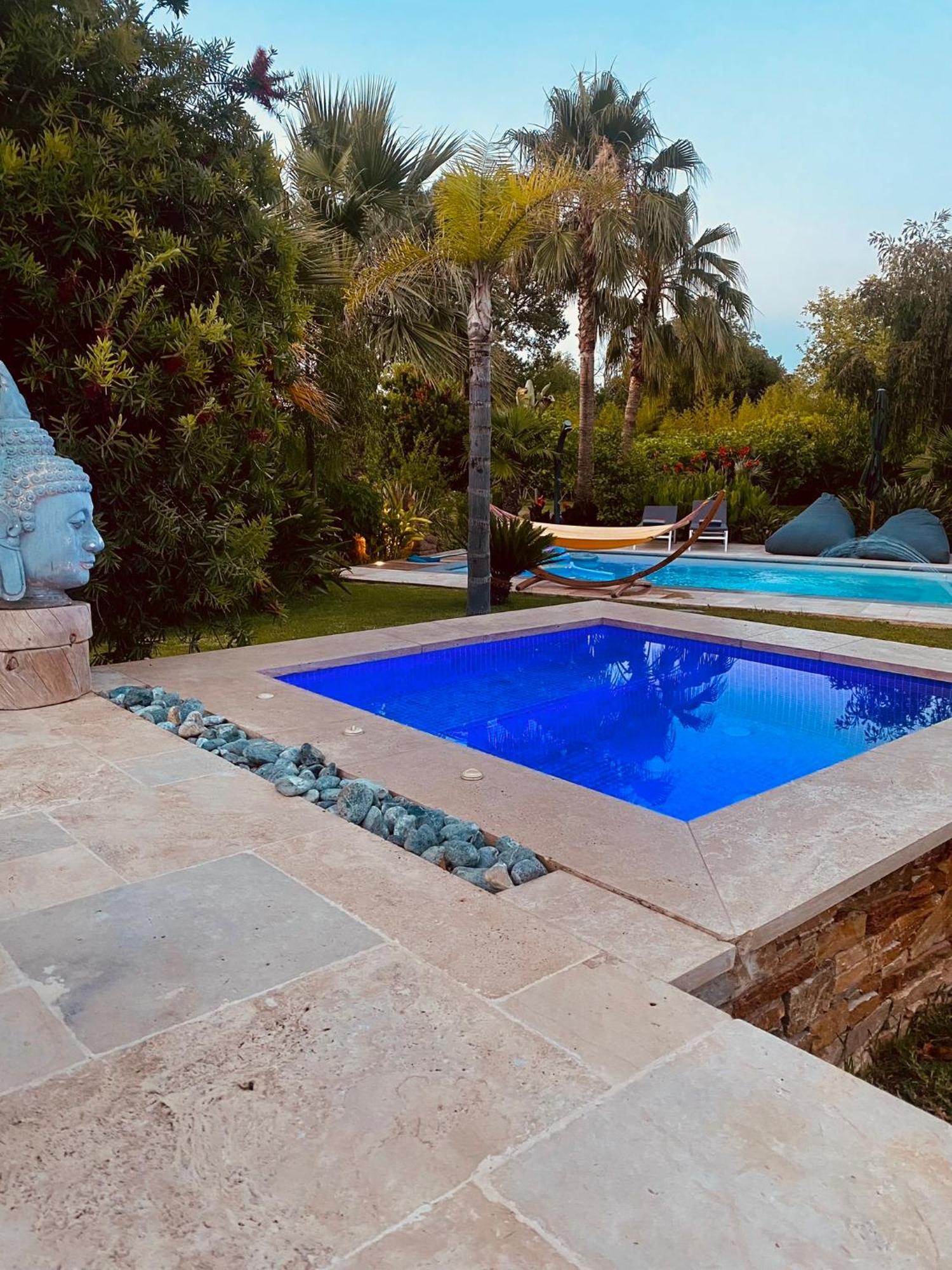 Le Cocoon Lodge Du Gapeau & Massage Solliès-Pont Εξωτερικό φωτογραφία
